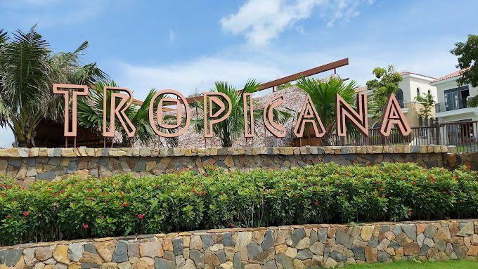 Thuê xe 7 chỗ đi Tropicana Park Hồ Tràm