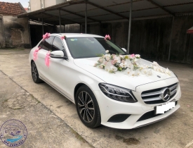 Thuê Xe Hoa Cưới Mercedes C250 Giá Rẻ