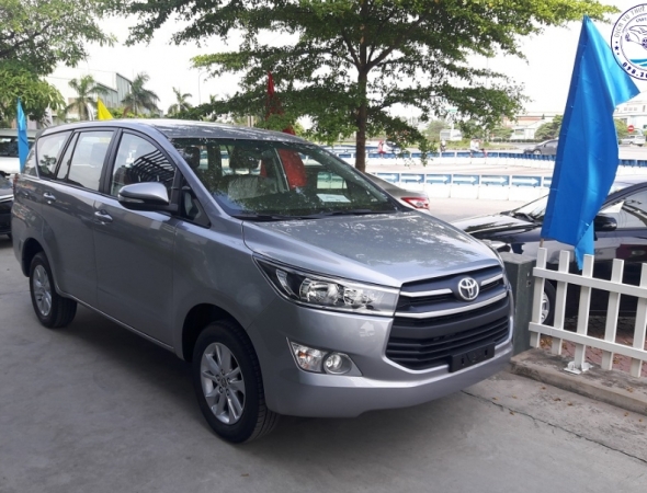 Dịch vụ cho thuê xe ô tô 7 chỗ giá rẻ tại quận Tân Bình