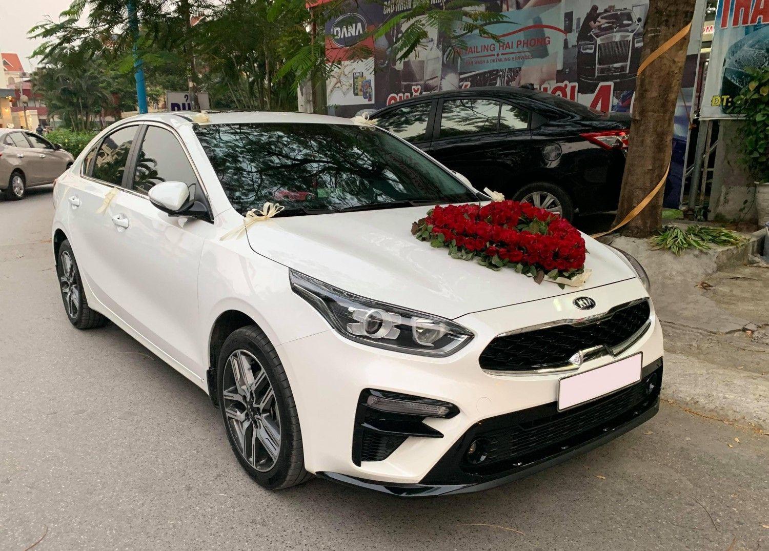 Thuê xe hoa cưới Kia Cerato