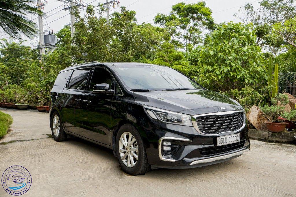 Cho thuê xe Kia Carnival giá rẻ đi Mỹ Thuận Tiền Giang