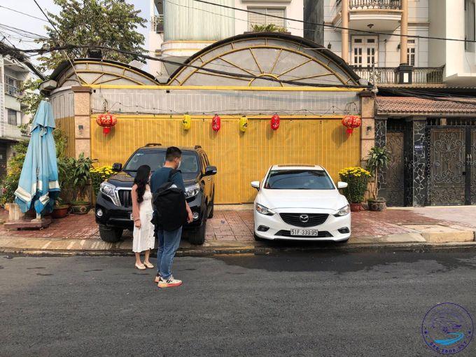 Cho thuê xe Kia Carnival giá rẻ đi Núi Bà Đen Tây Ninh