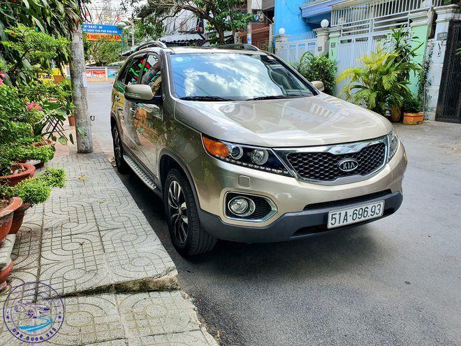 Cho thuê xe Kia Carnival giá rẻ đi Phú Giáo Bình Dương