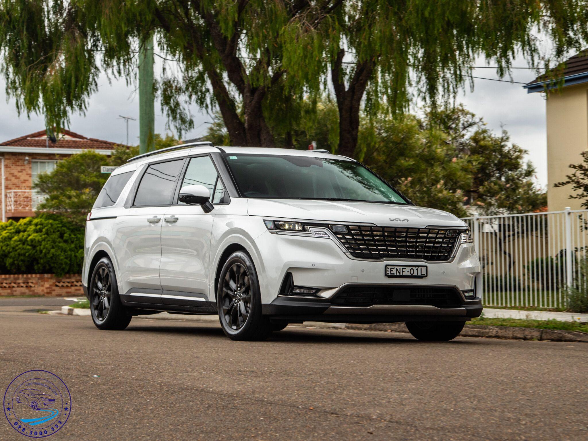 Cho thuê xe Kia Carnival giá rẻ đi Thị xã Vị Thanh Hậu Giang