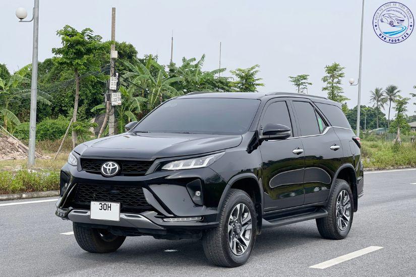 Thuê Xe 7 Chỗ Toyota Fortuner