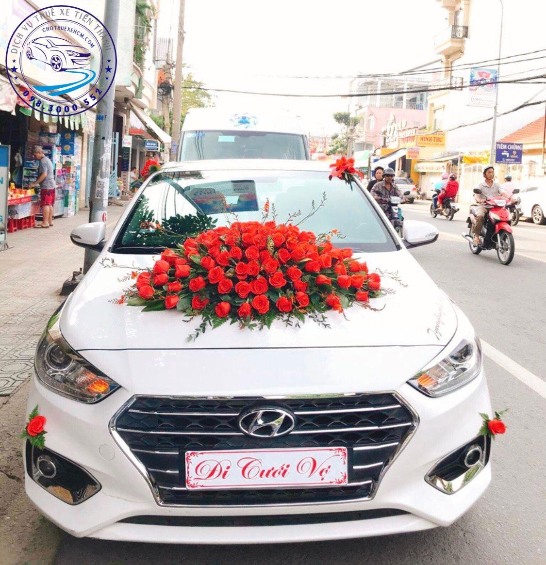 Thuê xe hoa cưới Hyundai Accent