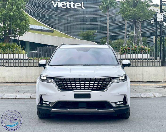 Thuê xe Kia Carnival đi TP Sóc Trăng giá rẻ tại TPHCM