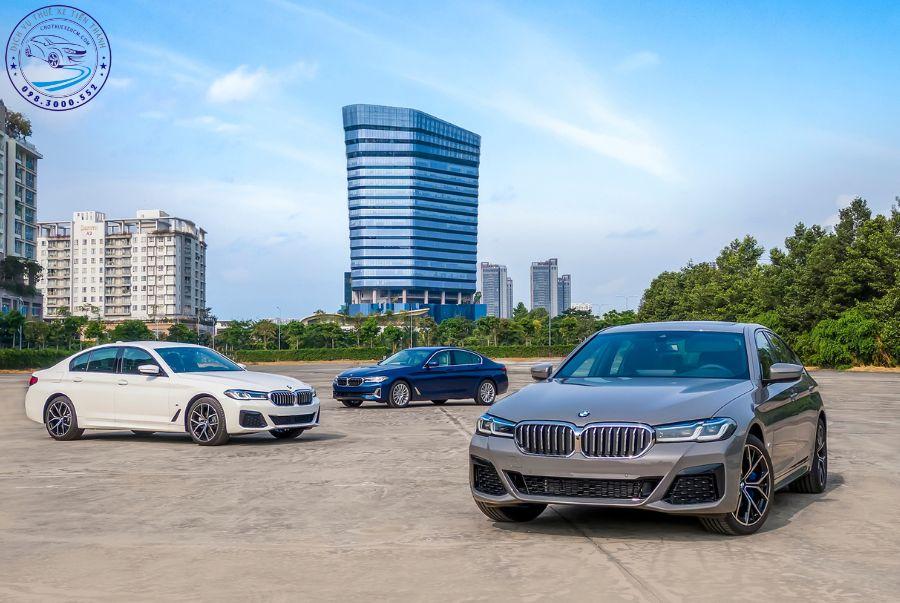 thuê xe tự lái BMW Series 5