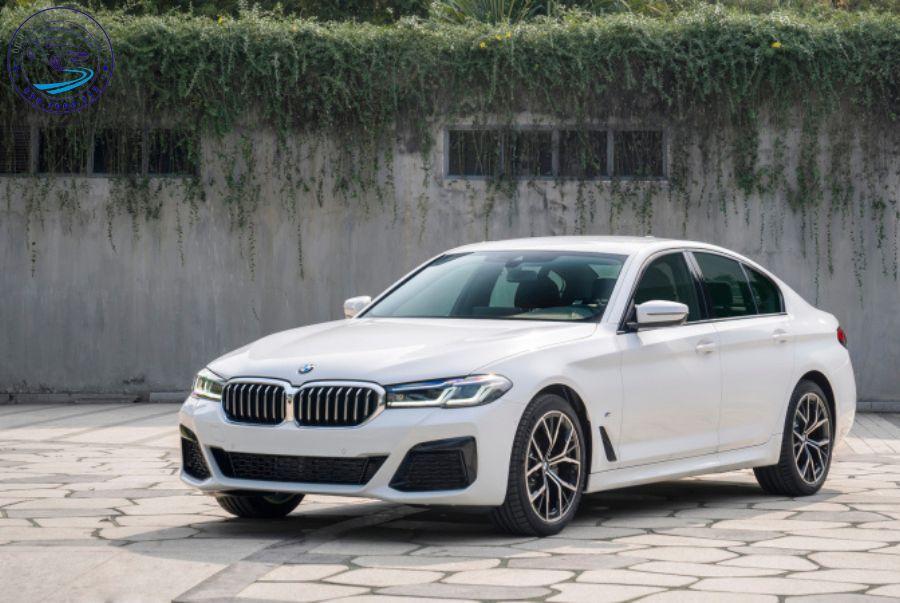 thuê xe tự lái BMW Series 5